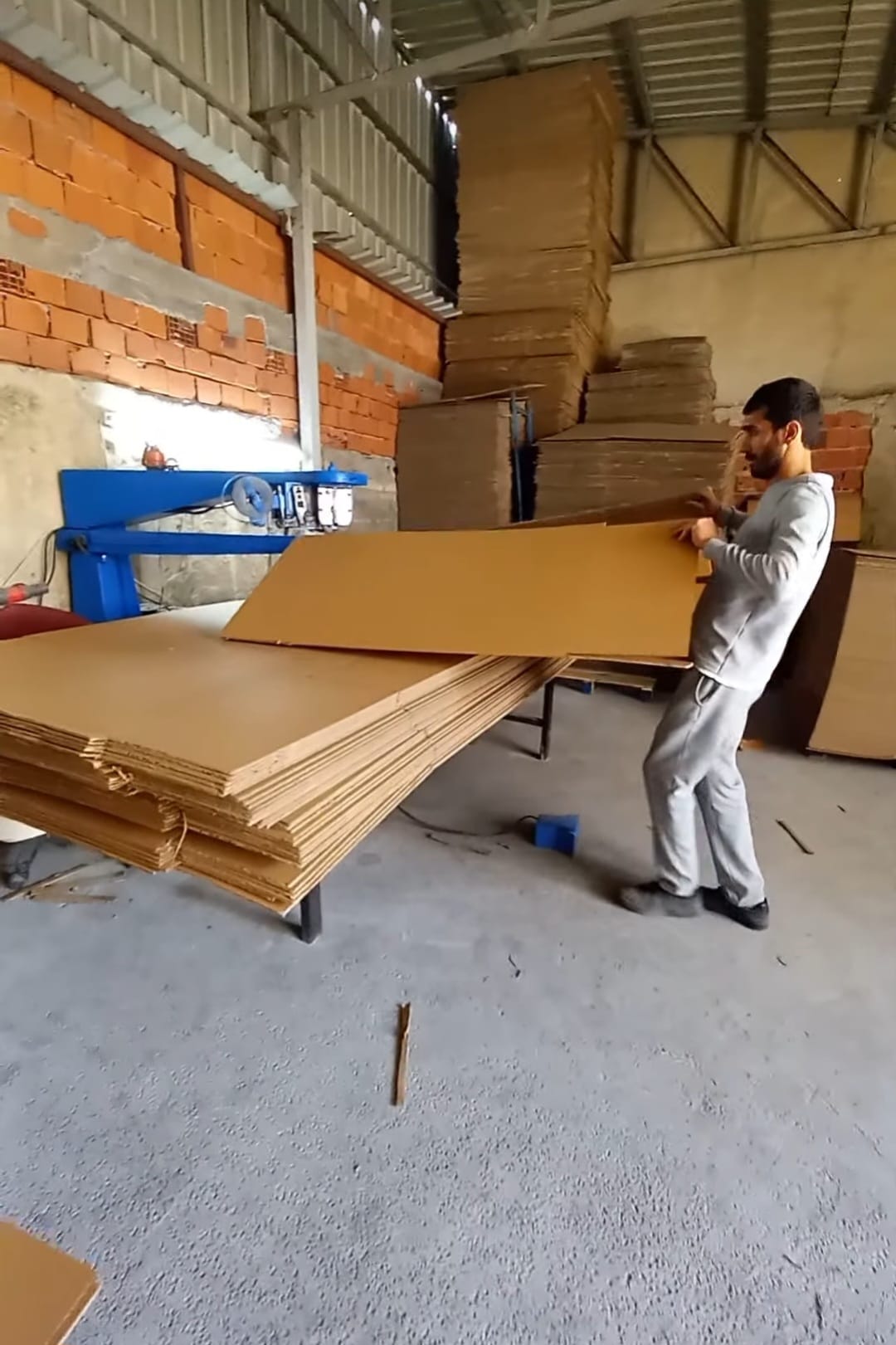 Oluklu Mukavva Üretimi